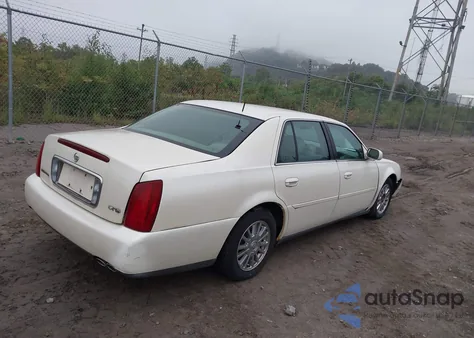 2003 Cadillac Deville Dhs z USA, uszkodzony, nr VIN 1G6KE54Y33U153740